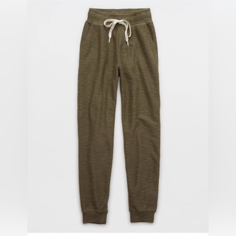 OFFLINE By Aerie Snowday
Jogger Size Medium - Picture 2 of 8